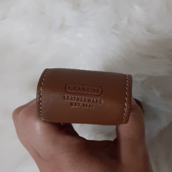 Coach Accessory/Holder - Picture 3 of 3